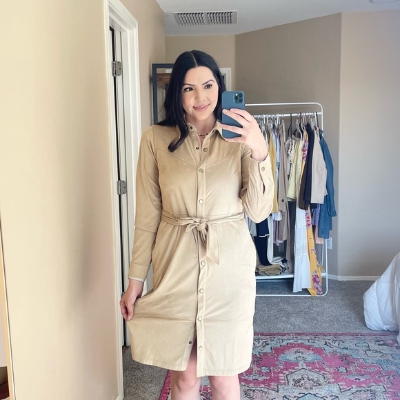 Denim & Co - Canyon Retreat Tan Suede Long Sleeve Dress - Picture 2 of 13